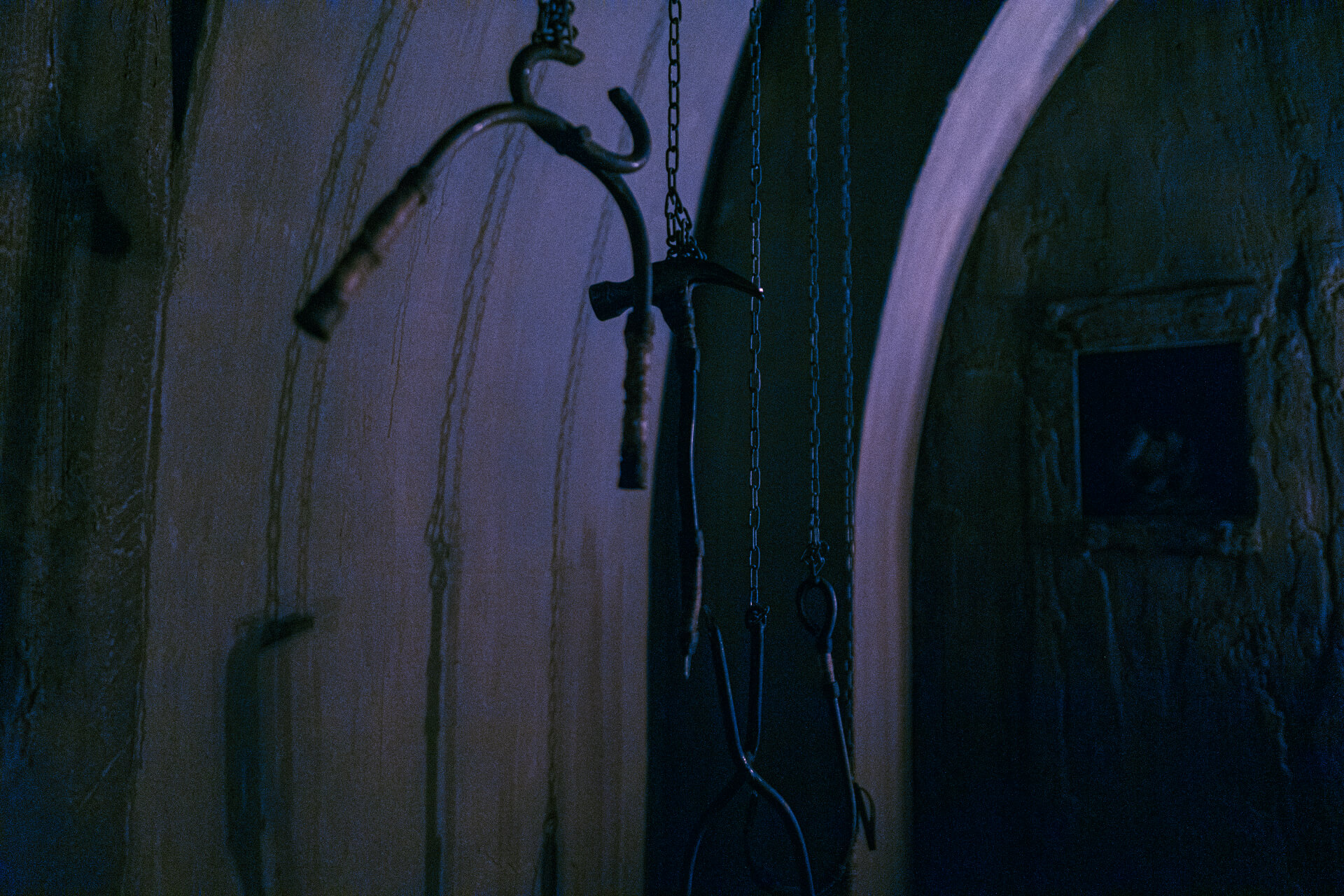 Experience Fear: Nowayout's Live-Actor Escape Rooms Await - photo
