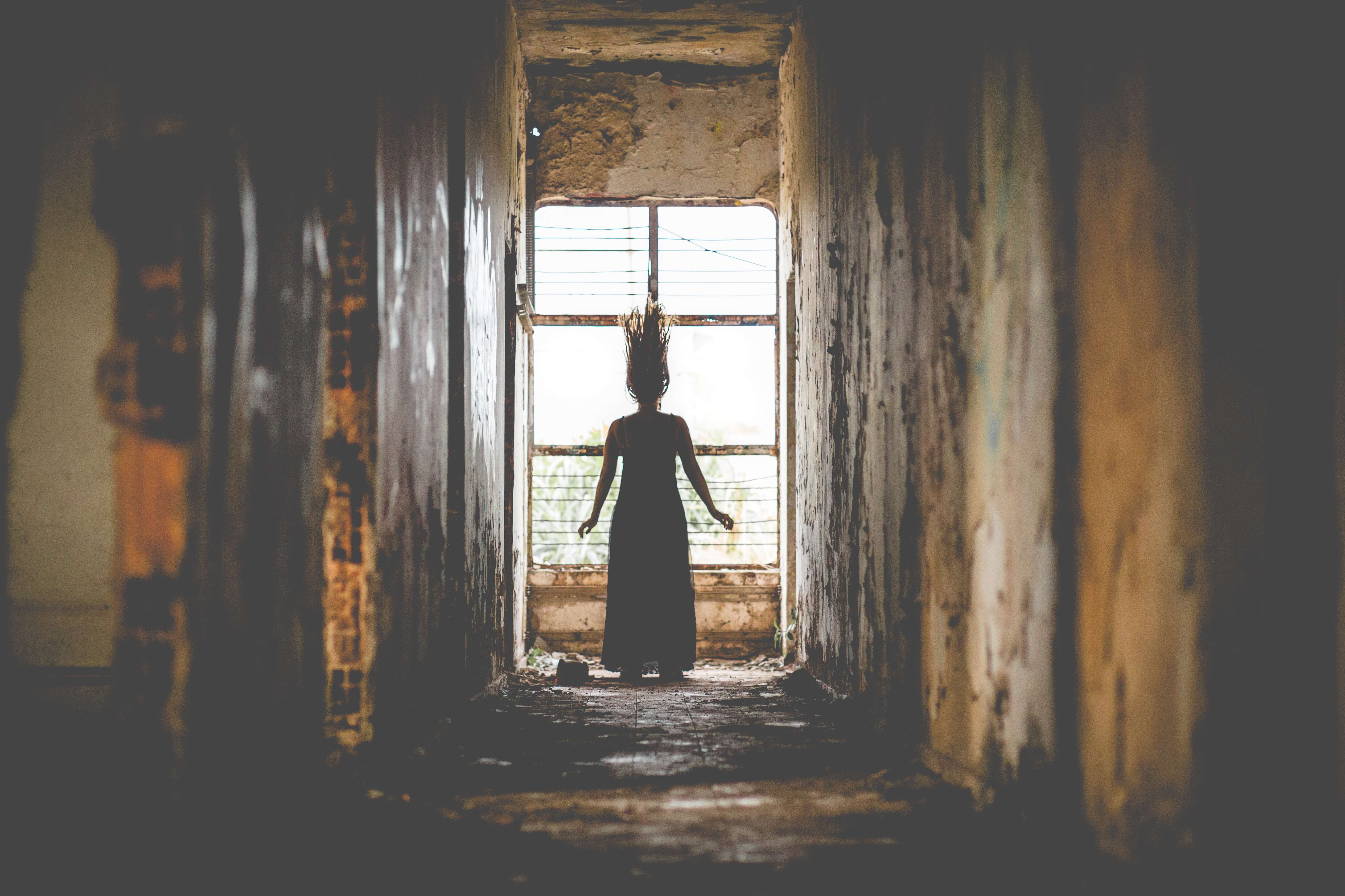 Step Into the World of Horror: Nowayout's Live-Actor Escape Rooms - photo